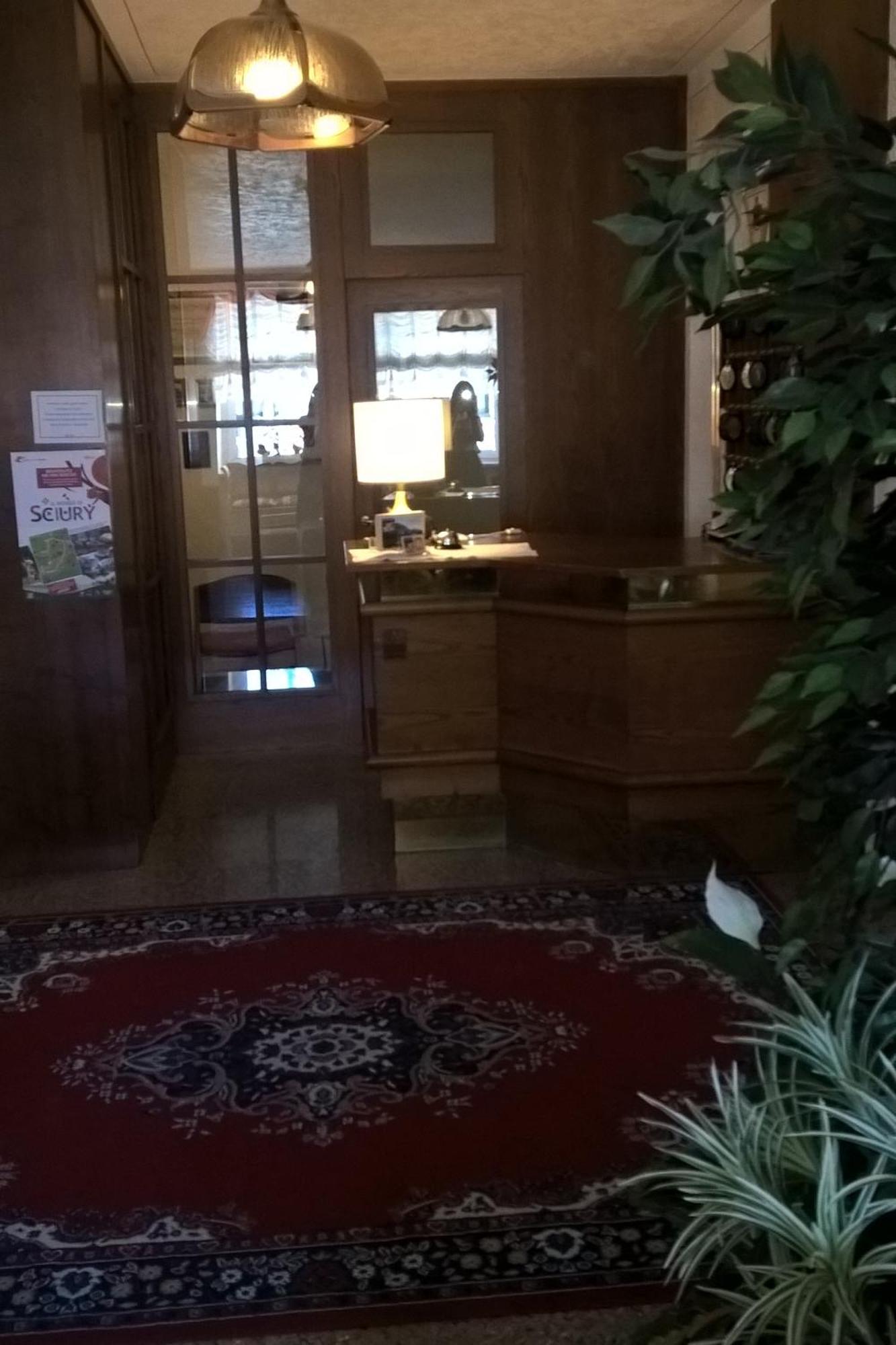 Albergo Stella Alpina Molveno Bagian luar foto